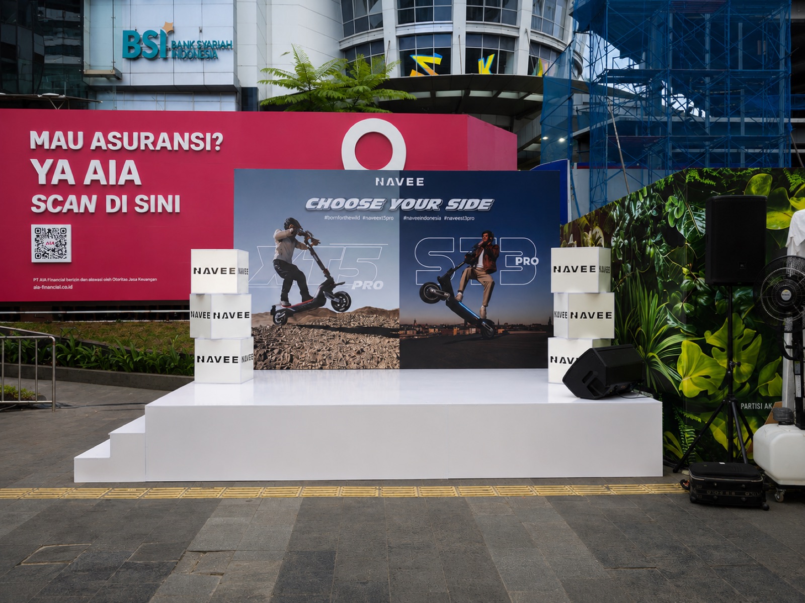 Navee Takes Center Stage at fX Sudirman
