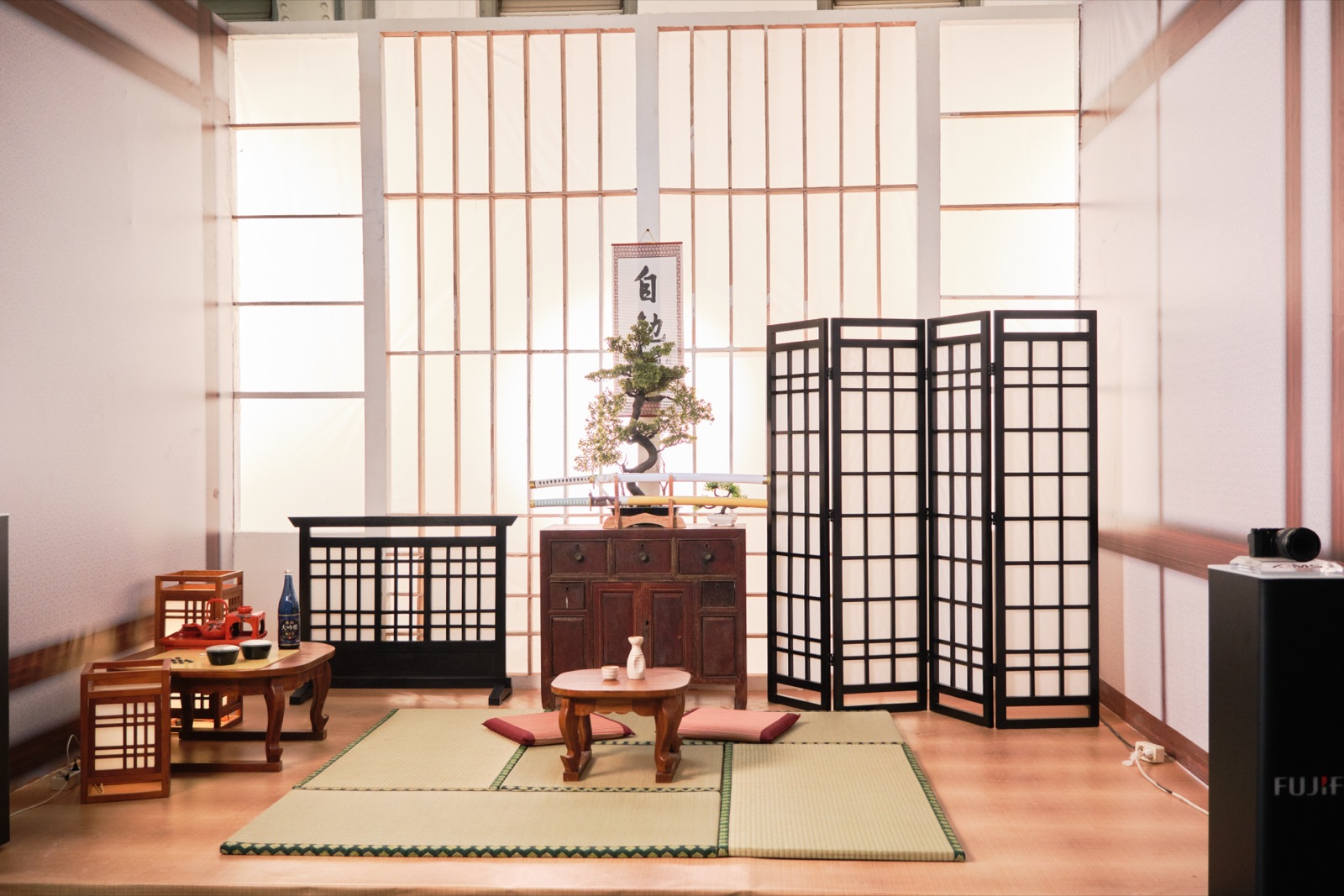 An authentic Japanese house theme.